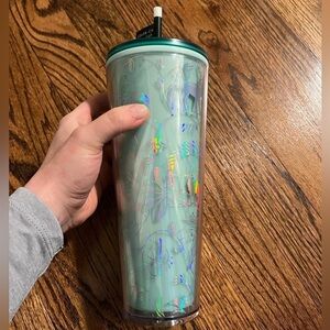 NEW Starbucks | Winter Release 2022 Holographic Reindeer‎ Color Changing Tumbler